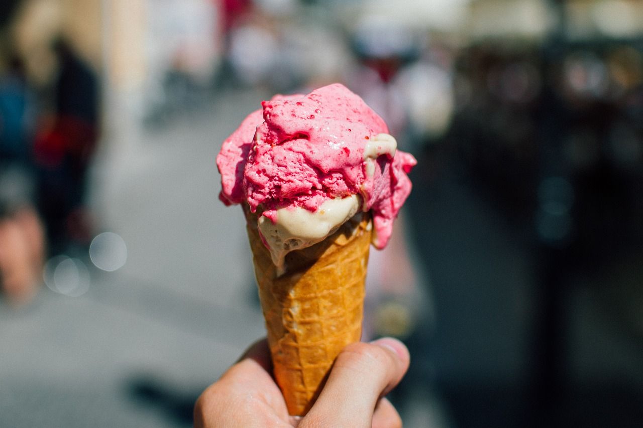 Zarabiaj sprzedając lody – jak zaczynać?